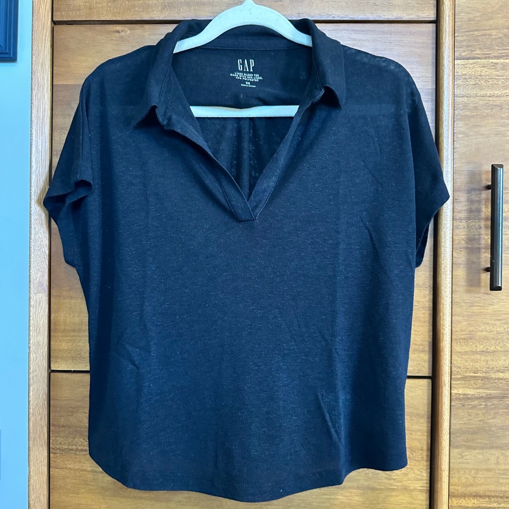 GAP Linen Blend V-Neck Polo Tee XS Black Good